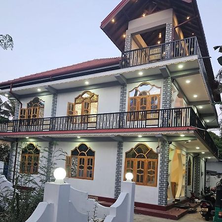 J & J Homestay 자프나 외부 사진